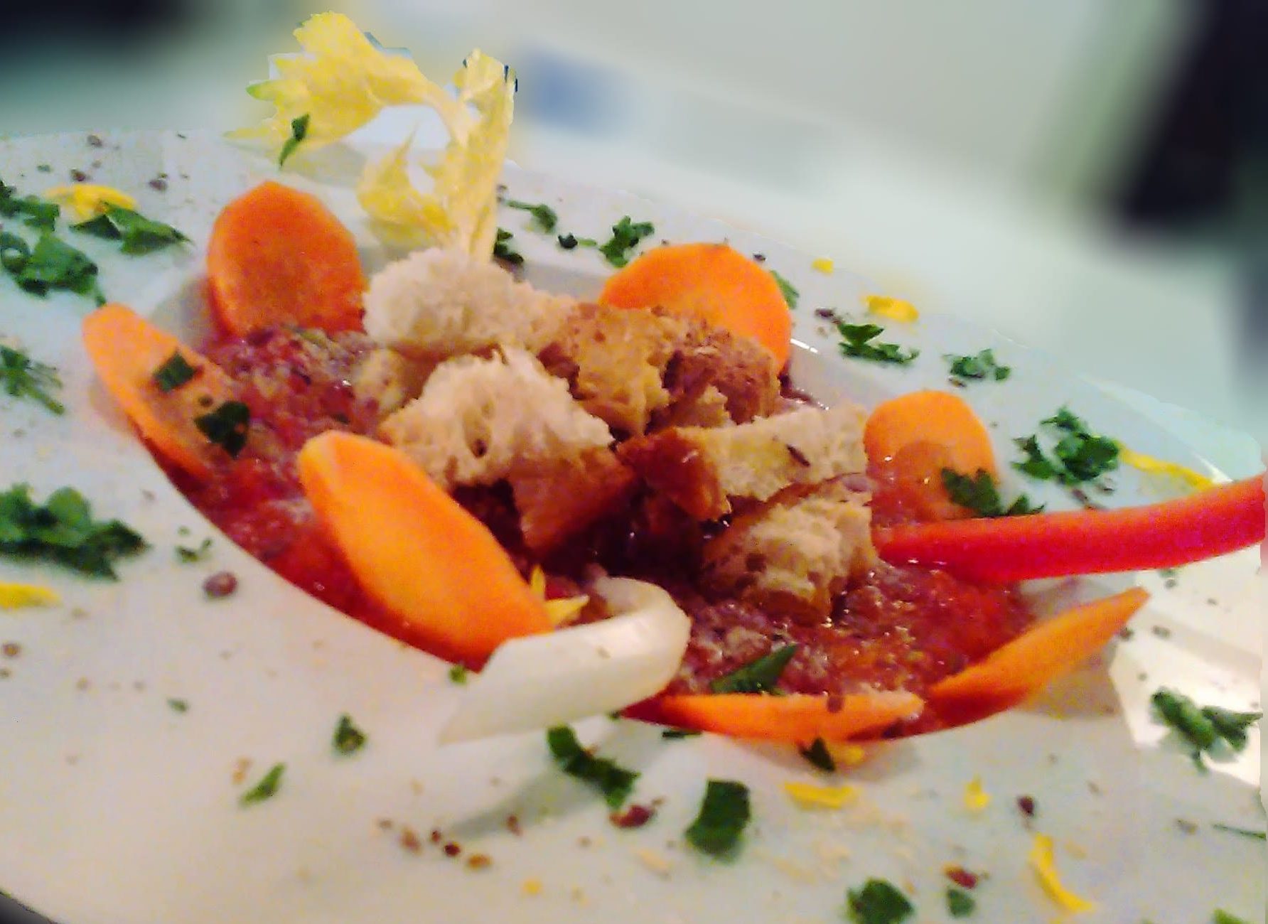 Zuppa di verdure fredda